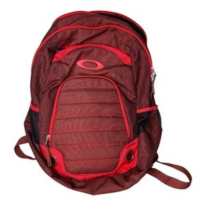 Oakley Authentic SI 5 Speed Backpack in‎ Red